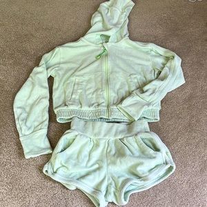 Athleta Girl Terry cloth set